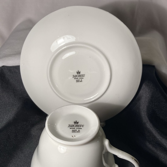 Vintage Duchess Cup and Saucer - Picture 4 of 5